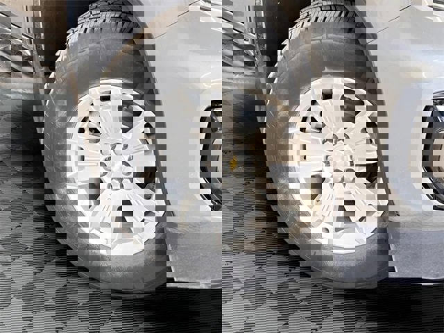 Used 2021 Chevrolet Colorado LT w/ Safety Package image 24