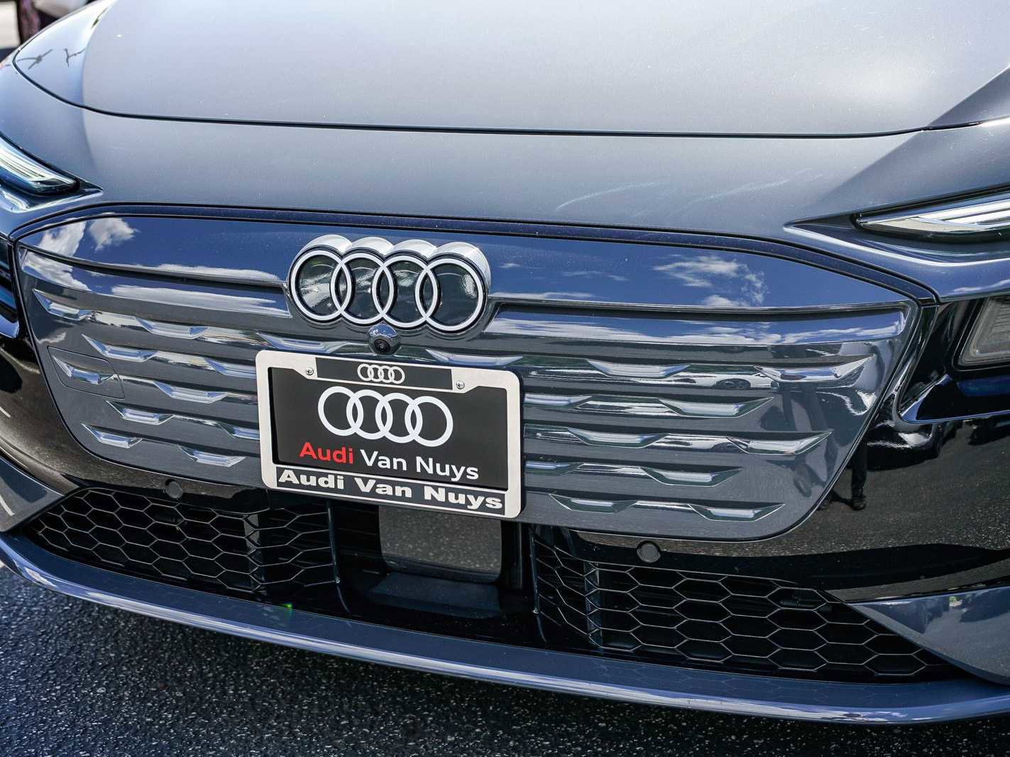 Used 2025 Audi A6 e-tron Premium w/ Convenience Package AWD/4WD image 8