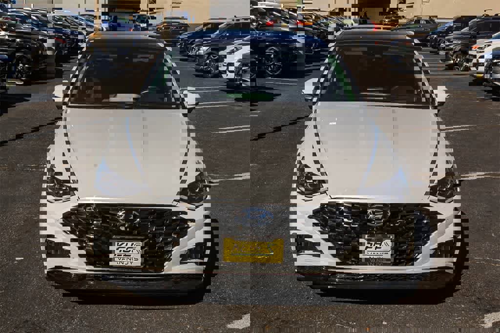 Used 2022 Hyundai Sonata Limited image 2