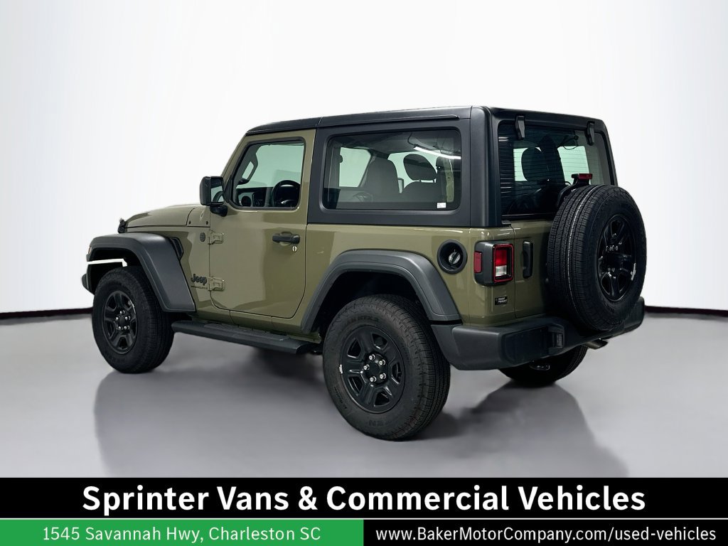 Used 2025 Jeep Wrangler Sport AWD/4WD image 3