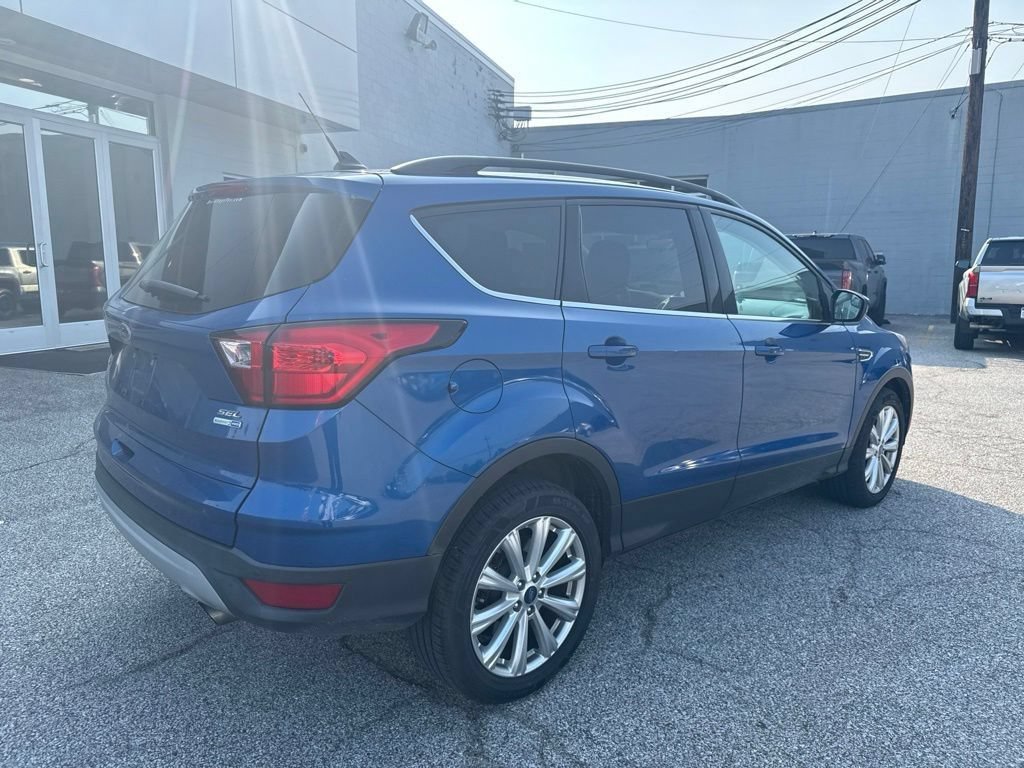 Used 2019 Ford Escape SEL AWD/4WD image 5