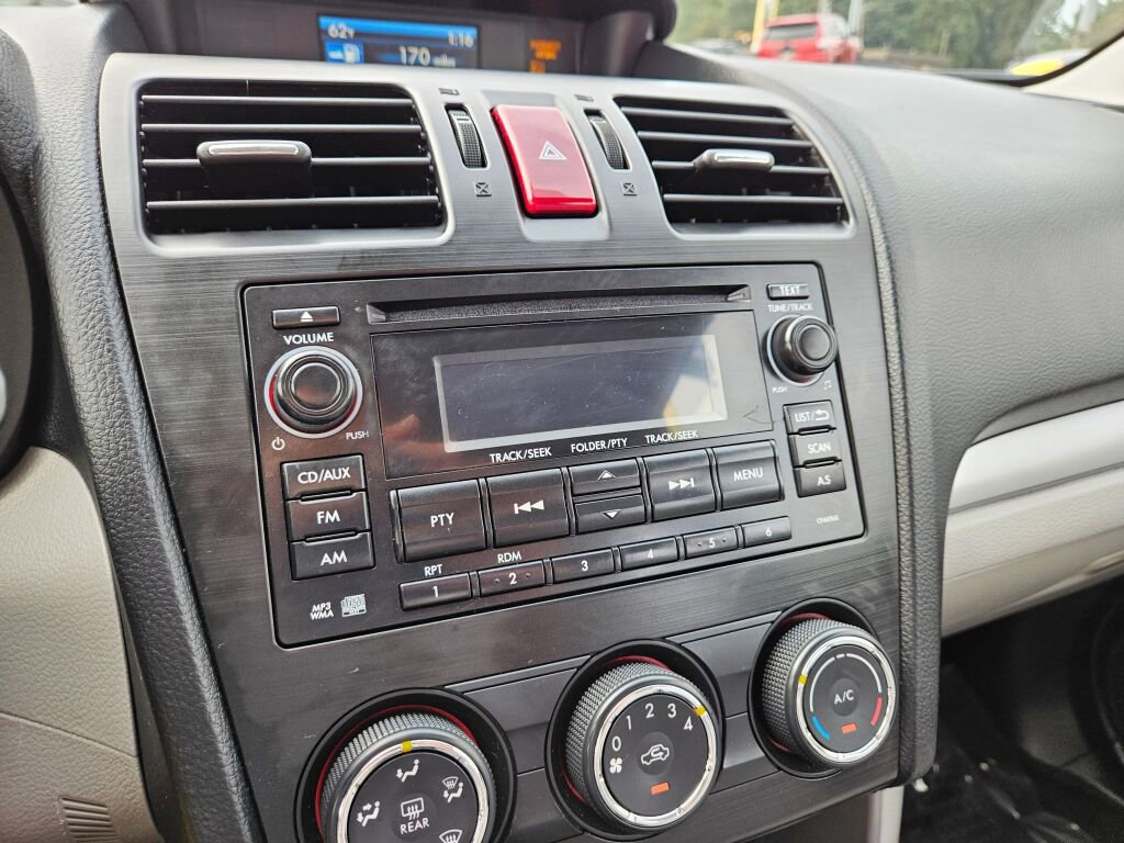 Used 2015 Subaru Forester 2.5i w/ Alloy Wheel Package image 20