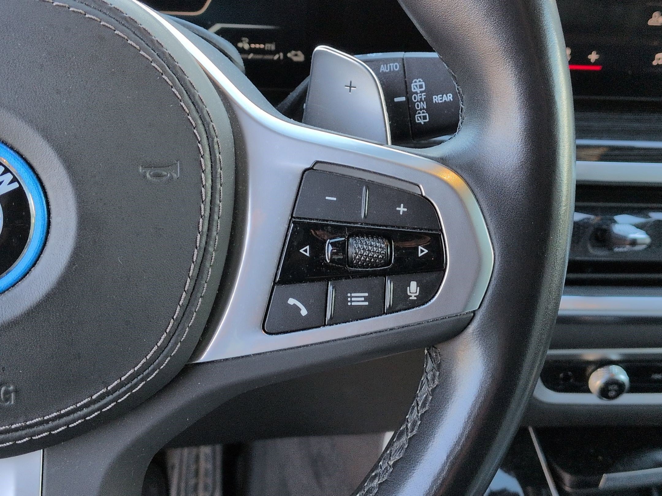 Certified 2024 BMW X5 xDrive50e w/ Executive Package image 19