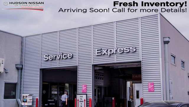 Used 2024 Nissan Pathfinder Platinum w/ Cargo Package image 40