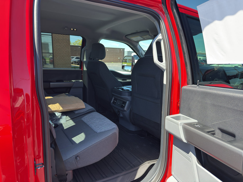New 2026 Ford F350 XLT w/ XLT Value Package AWD/4WD image 27