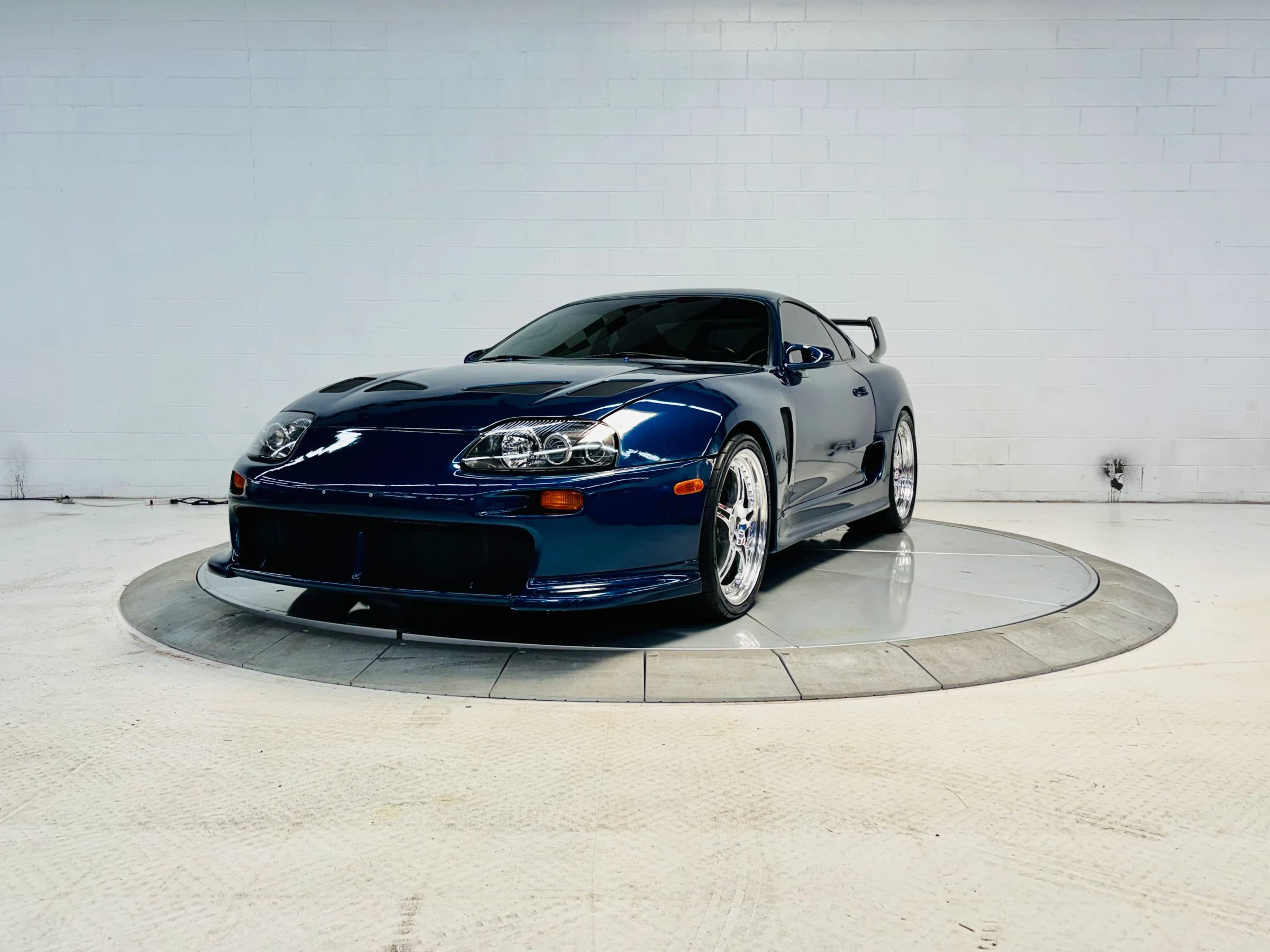 Used 1994 Toyota Supra Turbo RWD image 16