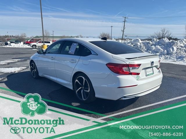 Used 2022 Honda Accord Sport image 2