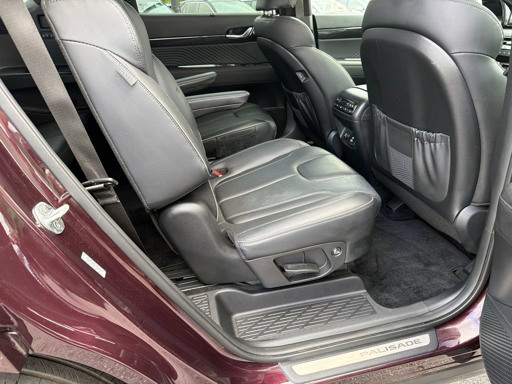 Used 2025 Hyundai Palisade Calligraphy FWD image 15