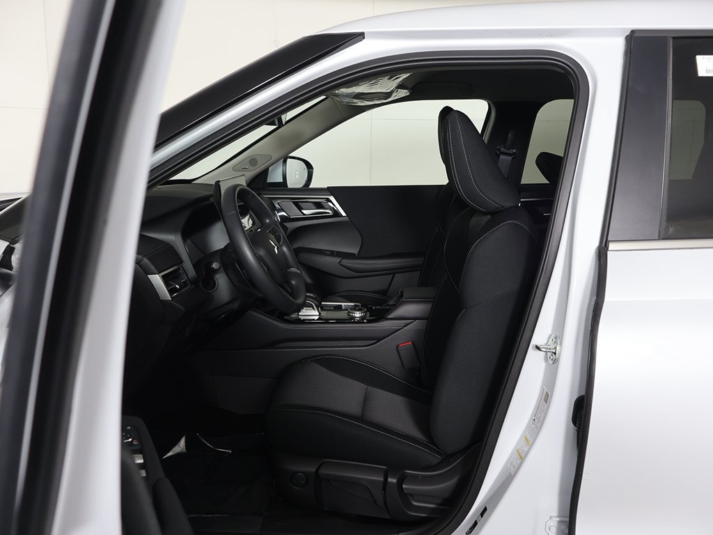 New 2026 Mitsubishi Outlander ES AWD/4WD image 29