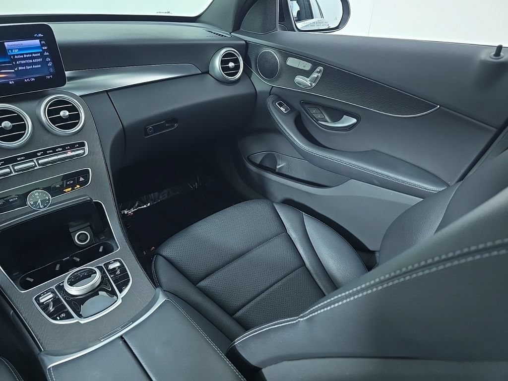 Used 2021 Mercedes-Benz C 300 4MATIC Sedan image 23