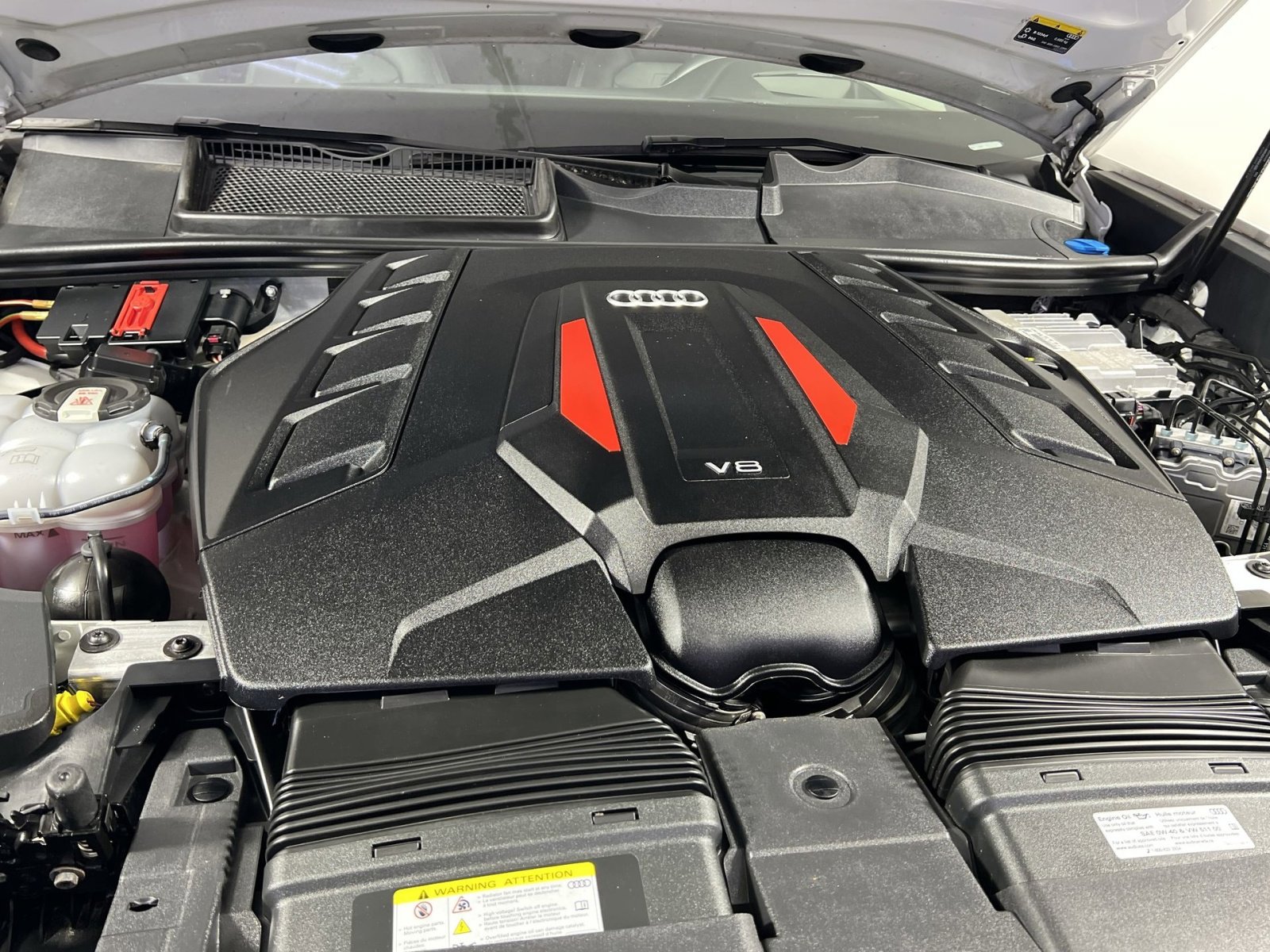 Used 2022 Audi SQ8 Prestige image 29