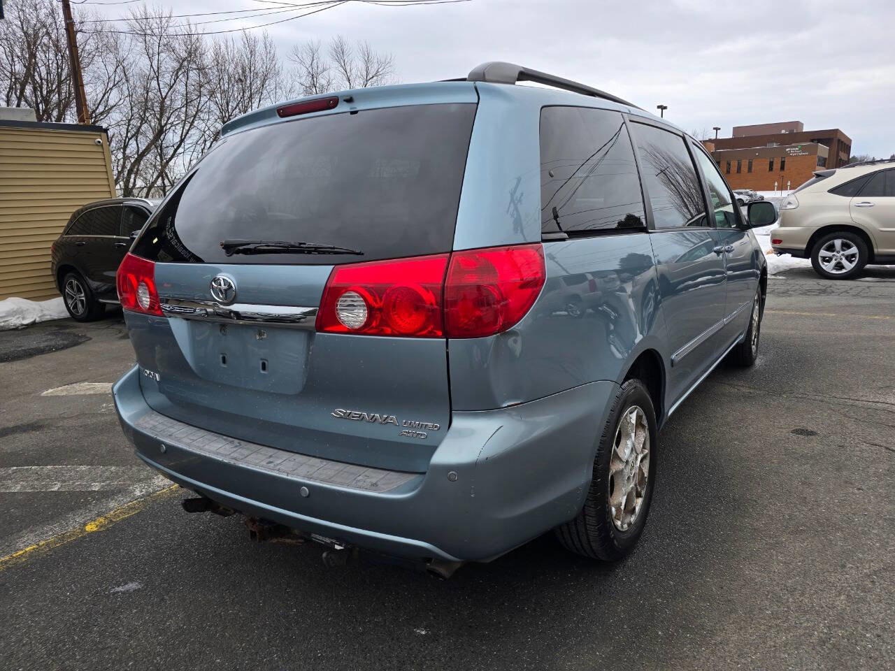 Used 2006 Toyota Sienna XLE Limited AWD/4WD image 3