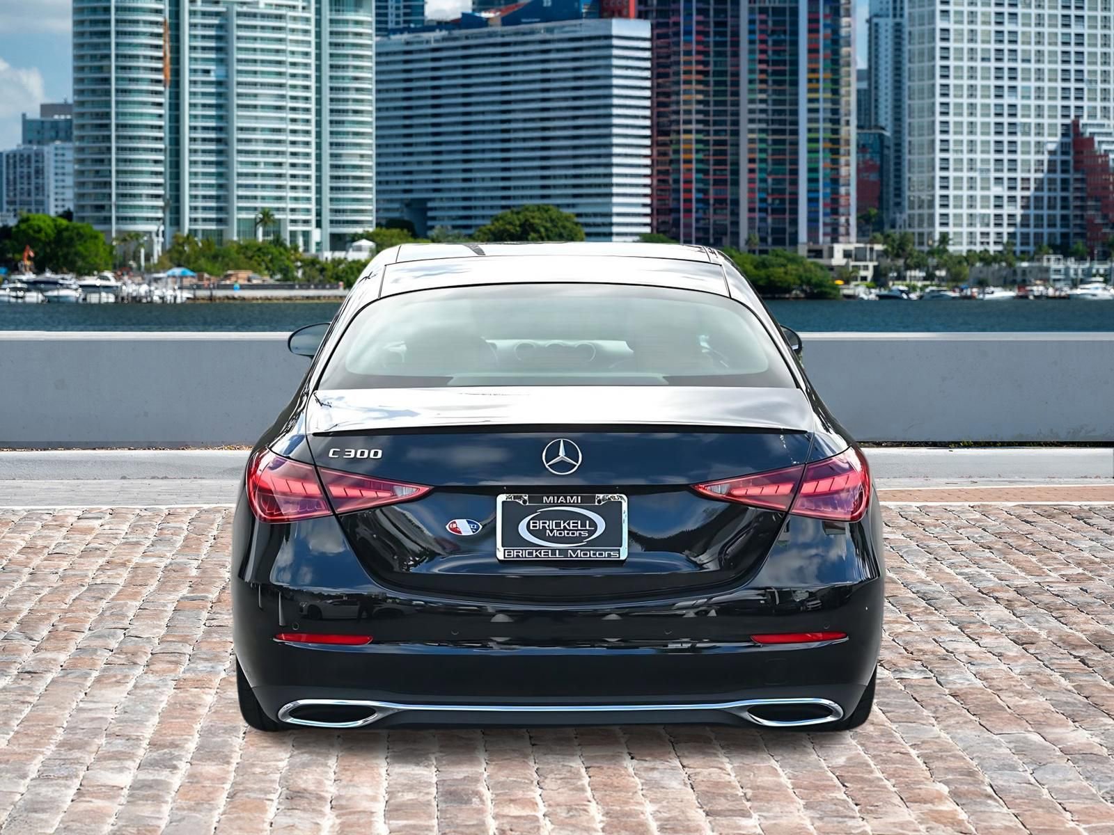 Used 2022 Mercedes-Benz C 300 Sedan w/ Exclusive Trim Package image 6