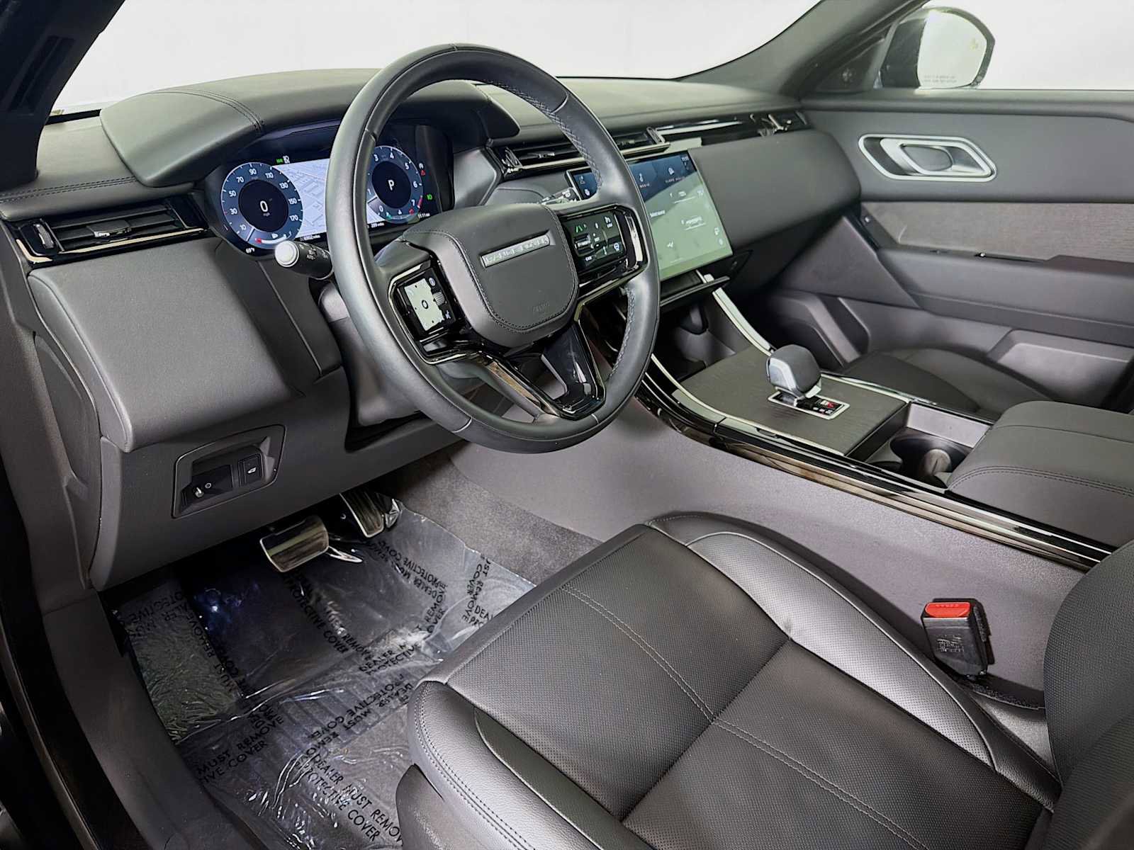 Used 2026 Land Rover Range Rover Velar Dynamic SE AWD/4WD image 9