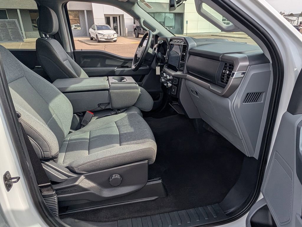 Used 2024 Ford F150 XLT w/ Tow/Haul Package image 16