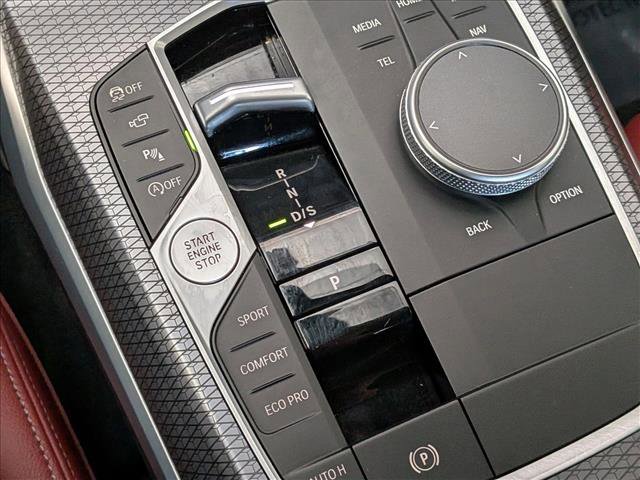 Used 2025 BMW 330i Sedan image 12
