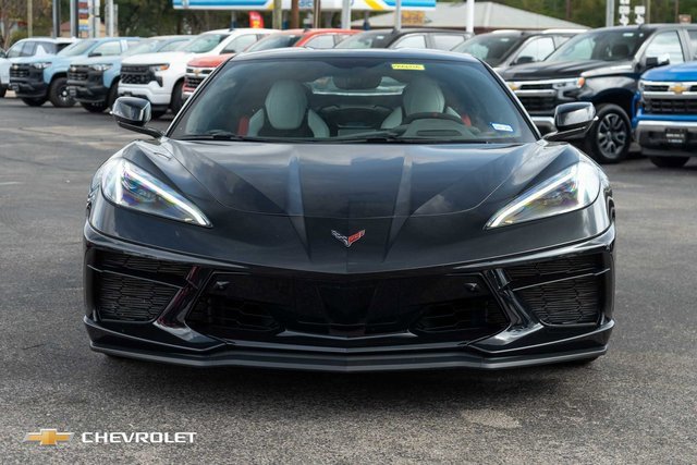 Used 2023 Chevrolet Corvette Stingray Premium Cpe w/ Z51 Performance Package image 3
