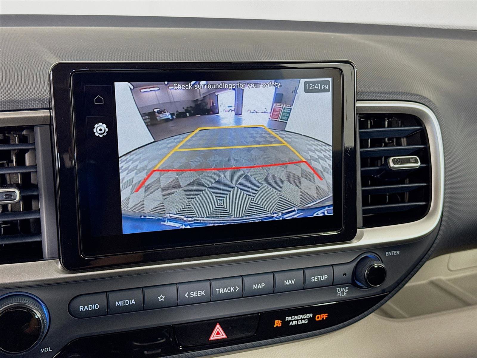 New 2025 Hyundai Venue Limited image 16