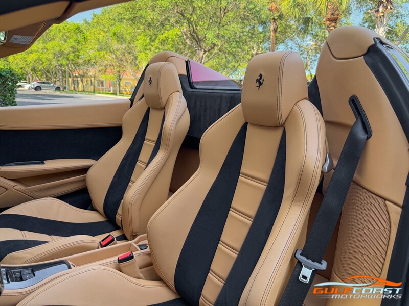 Used 2014 Ferrari 458 Spider RWD image 21