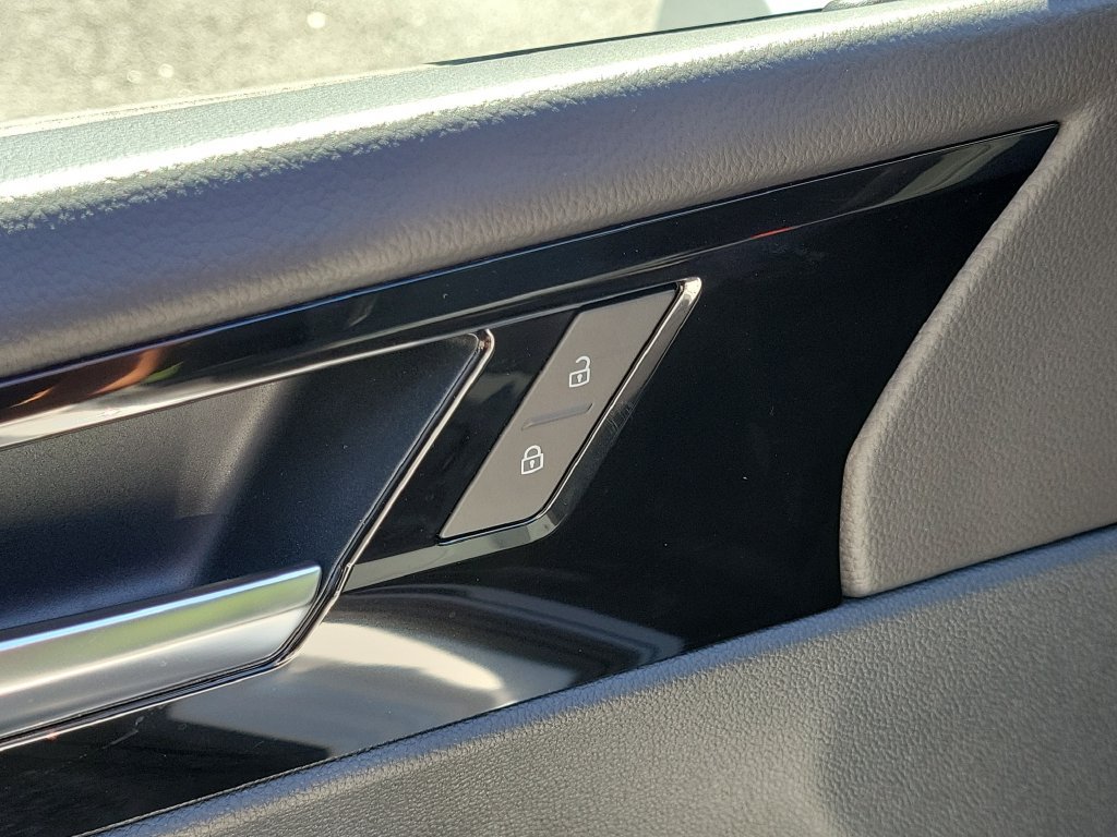 New 2027 Volkswagen Jetta GLI Autobahn FWD image 13