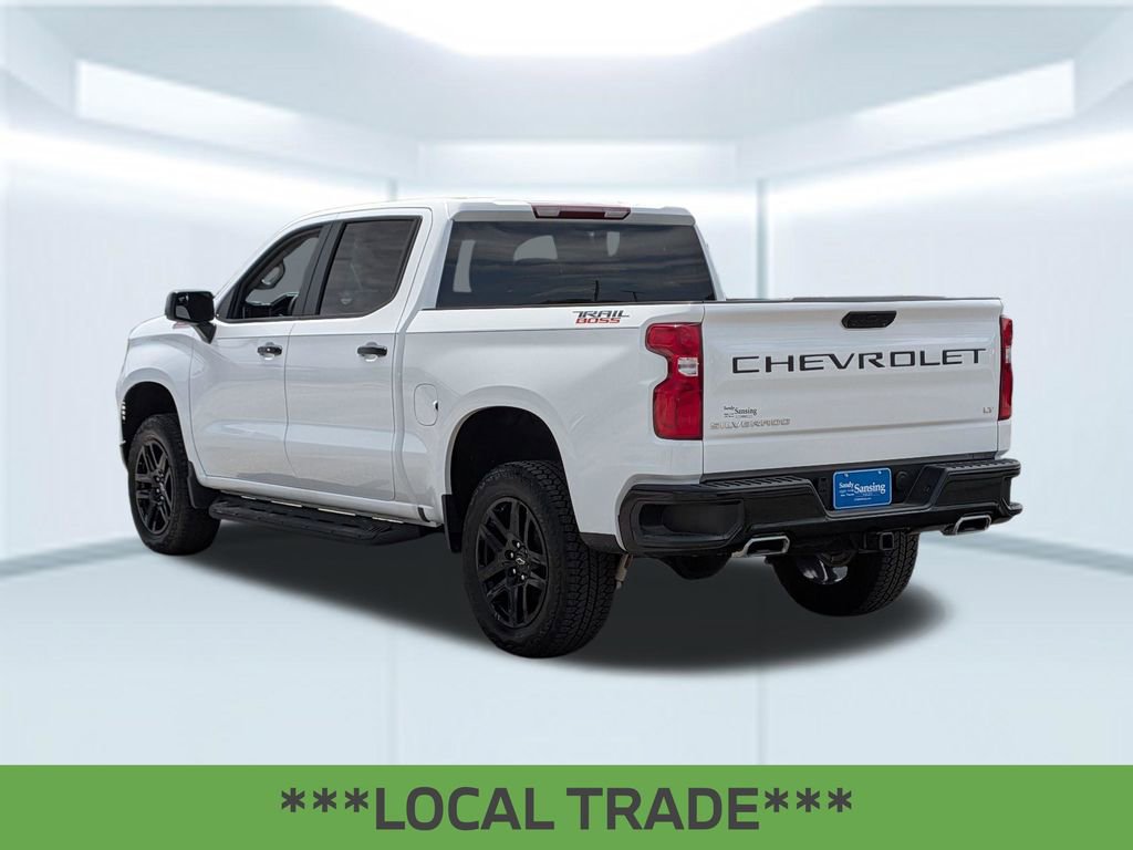 Used 2025 Chevrolet Silverado 1500 LT Trail Boss AWD/4WD image 4
