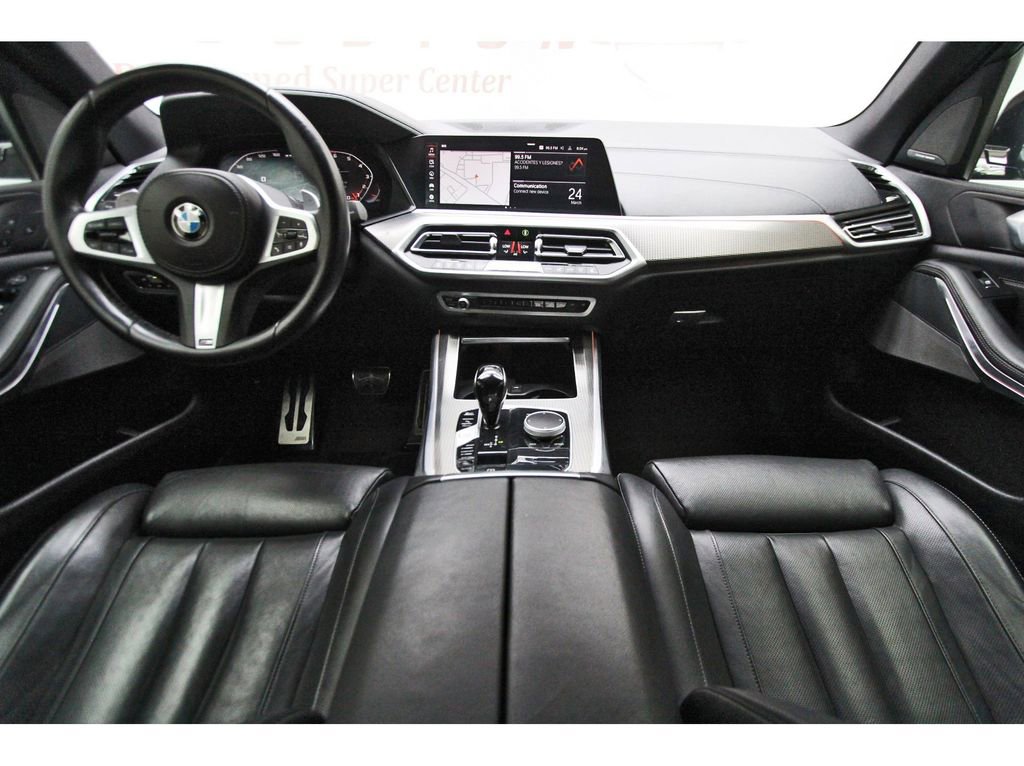 Used 2022 BMW X5 M50i image 7