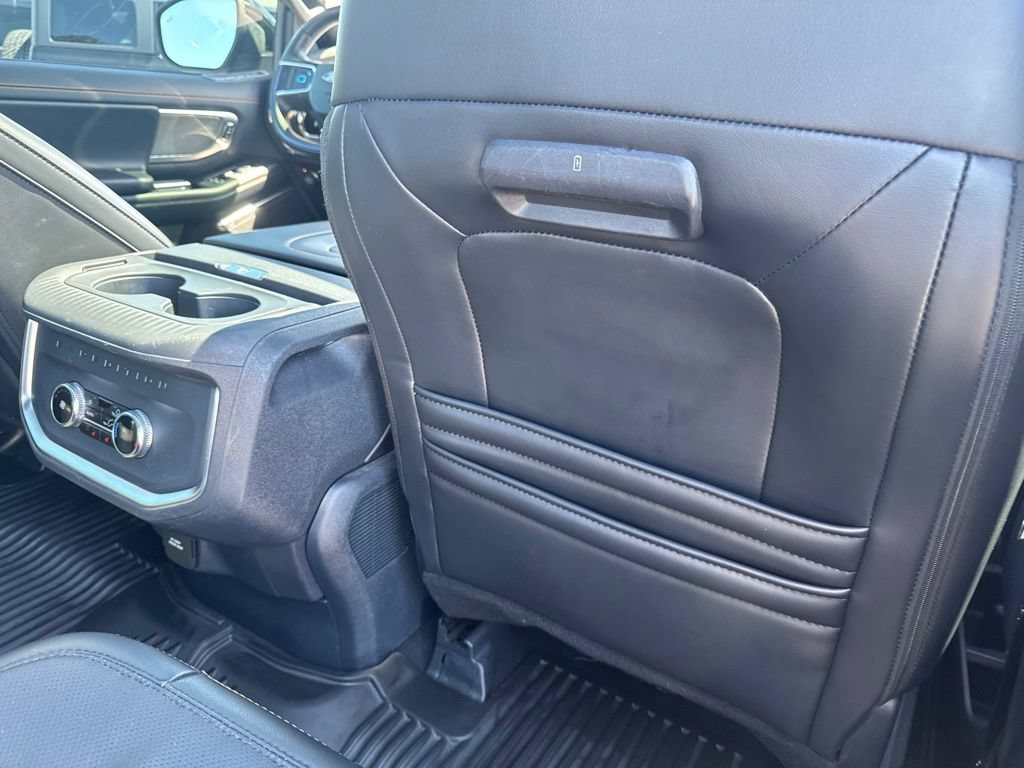 Used 2025 Ford Expedition Tremor AWD/4WD image 50