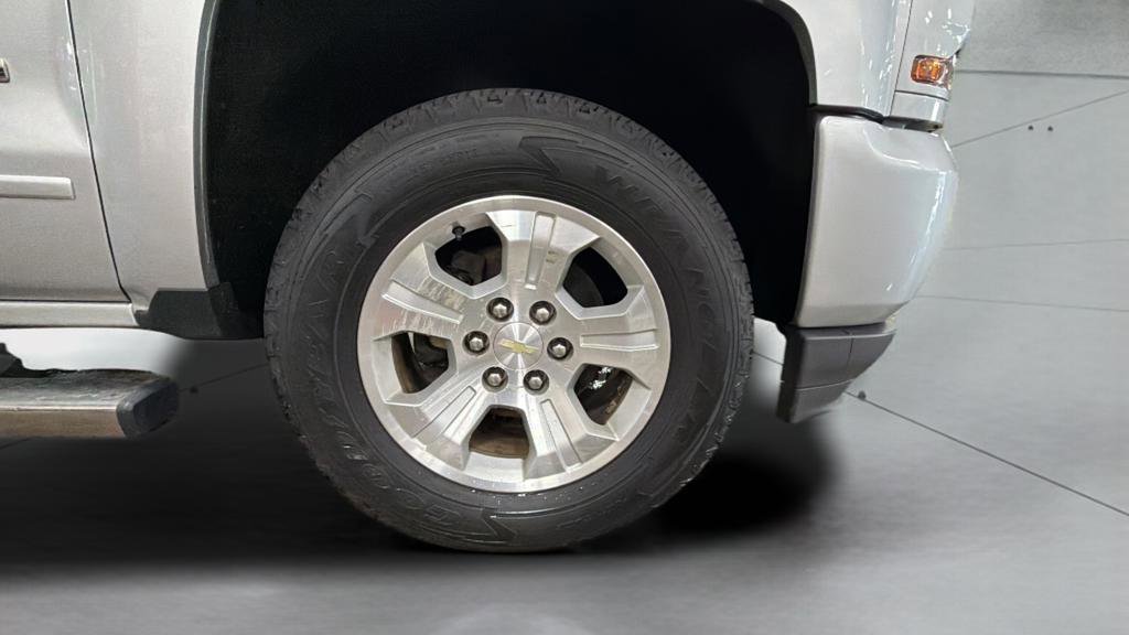 Used 2017 Chevrolet Silverado 1500 LT w/ All Star Edition image 23