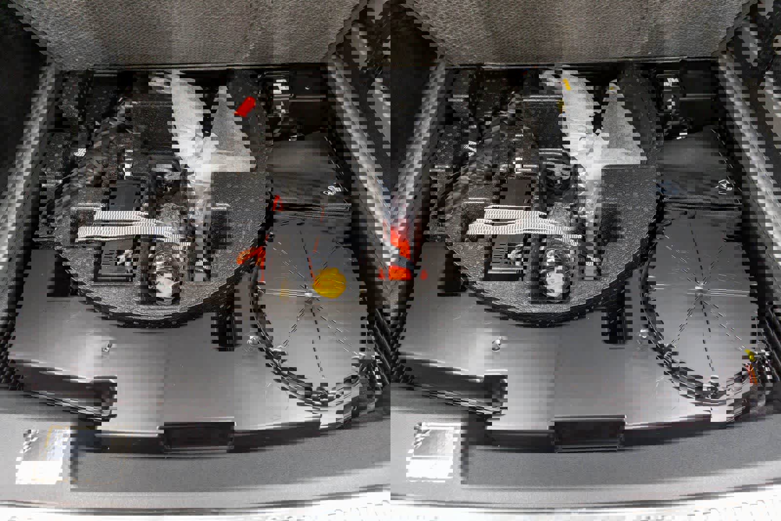 Used 2022 Lamborghini Urus AWD/4WD image 45