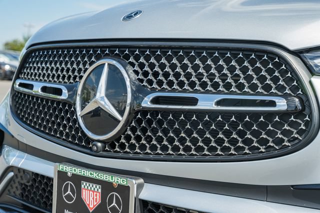 Used 2024 Mercedes-Benz GLC 300 4MATIC image 13