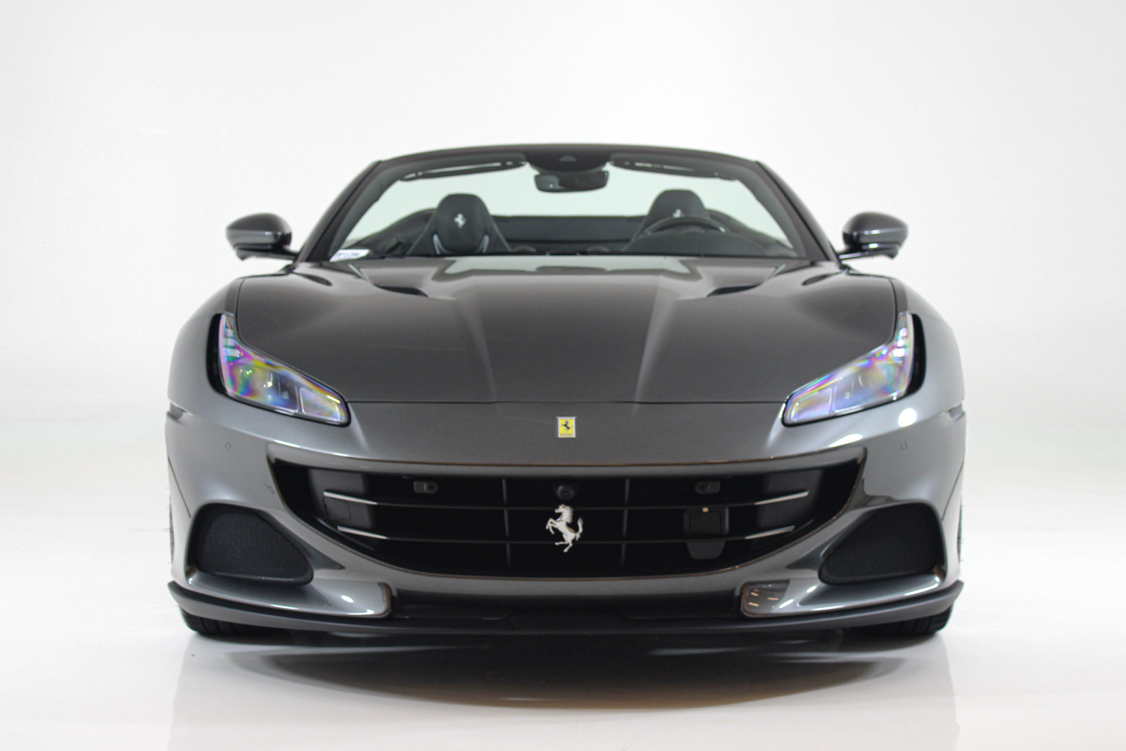Certified 2023 Ferrari Portofino M RWD image 18