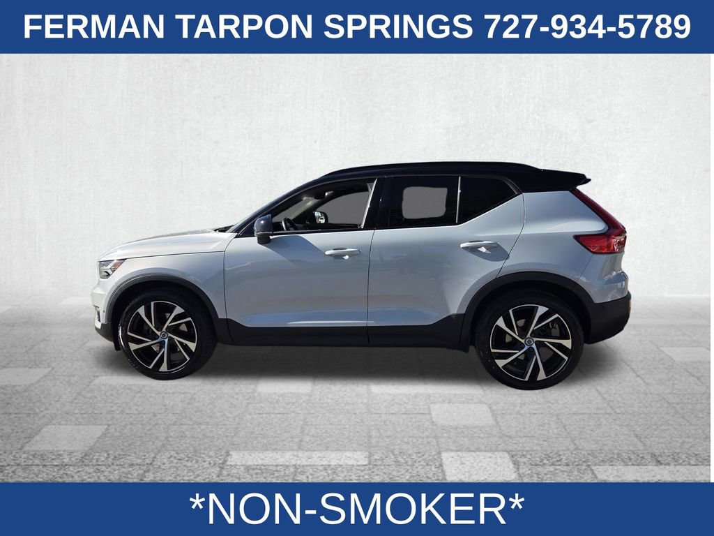 Certified 2021 Volvo XC40 T5 R-Design w/ Advanced Package image 7