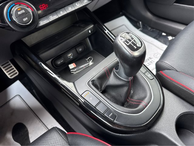 Used 2022 Kia Forte GT FWD image 36