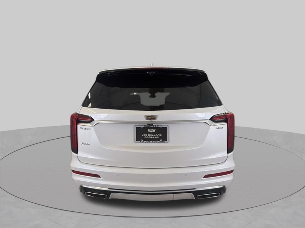 Used 2020 Cadillac XT6 Premium Luxury w/ Platinum Package FWD image 6