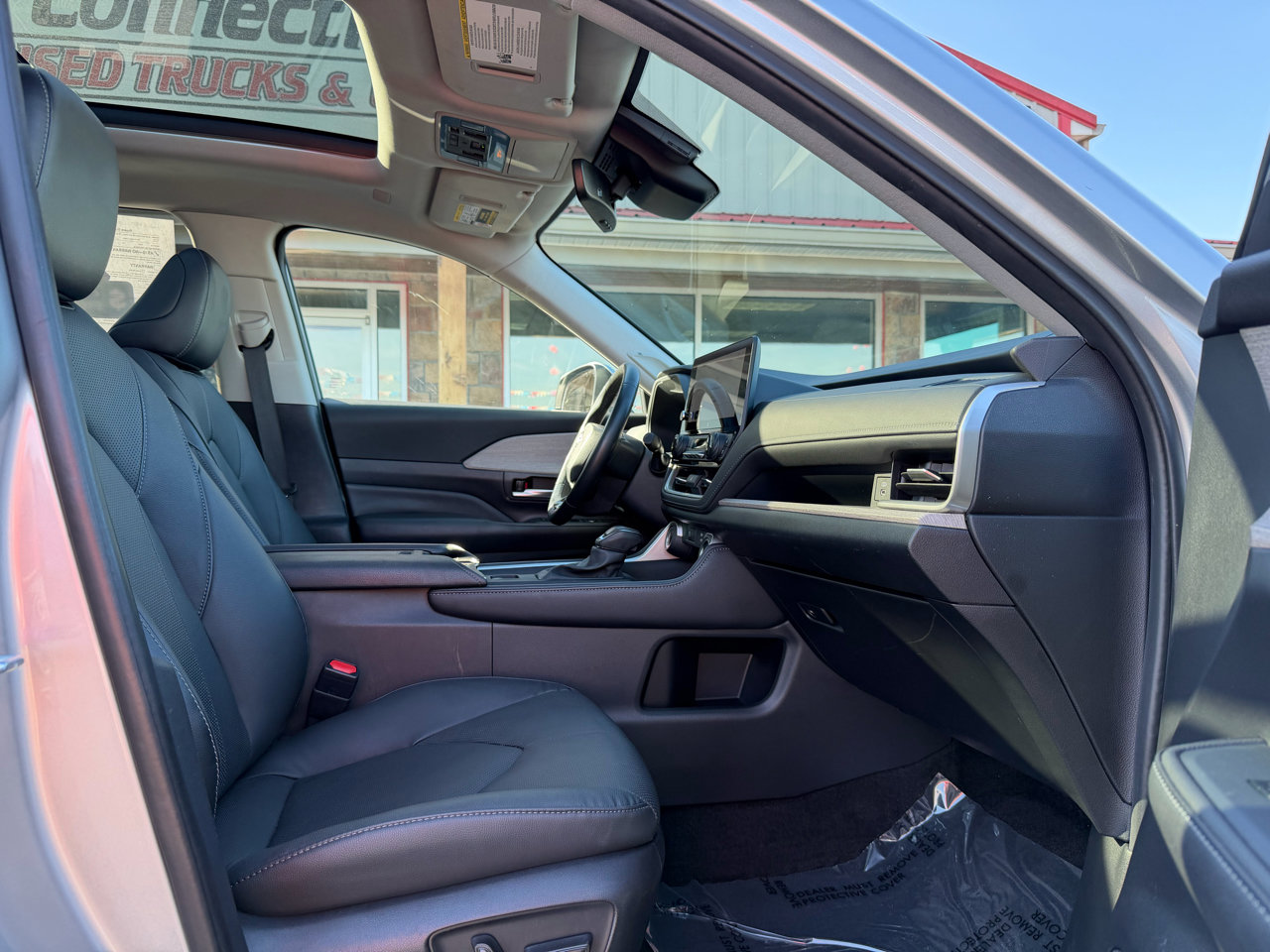 Used 2024 Toyota Grand Highlander FWD image 28