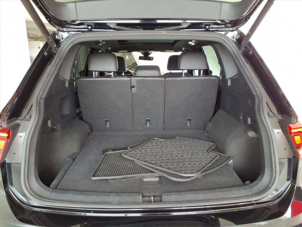 Used 2022 Volkswagen Tiguan SEL R-Line AWD/4WD image 20