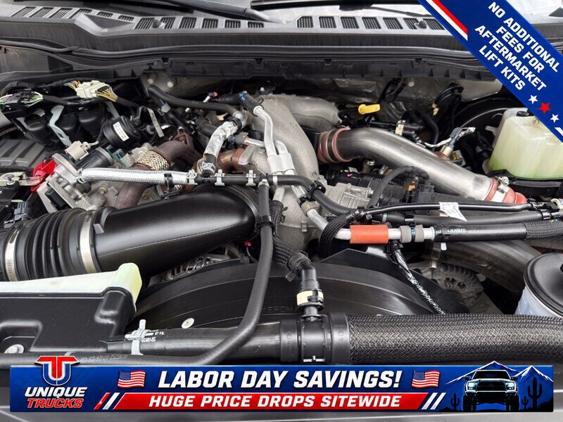 Used 2023 Ford F250 Platinum w/ Tremor Off-Road Package AWD/4WD image 15