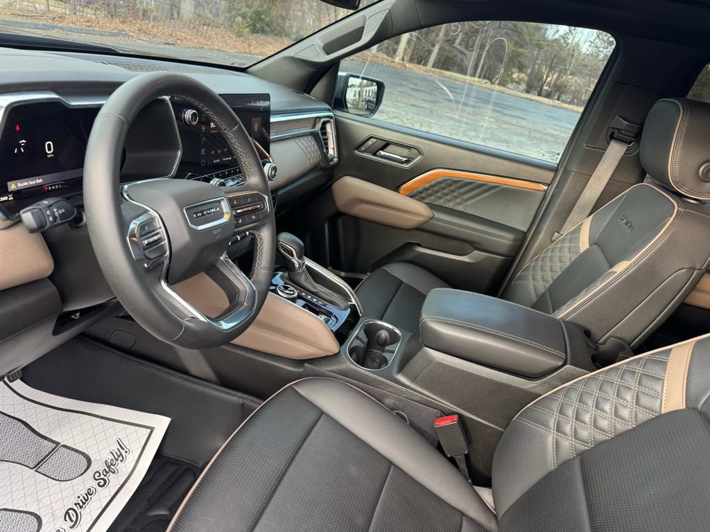 Certified 2024 GMC Canyon Denali image 7