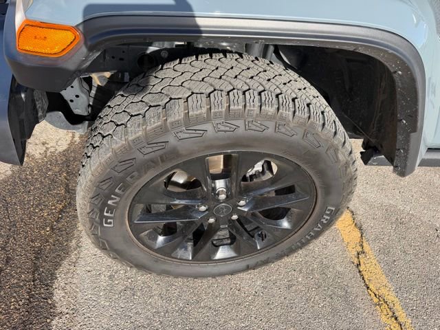 Used 2024 Jeep Gladiator Sport AWD/4WD image 10