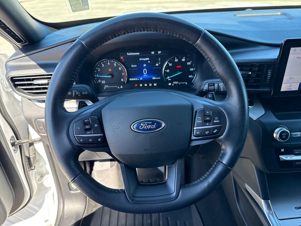 Used 2020 Ford Explorer XLT w/ Equipment Group 202A image 14