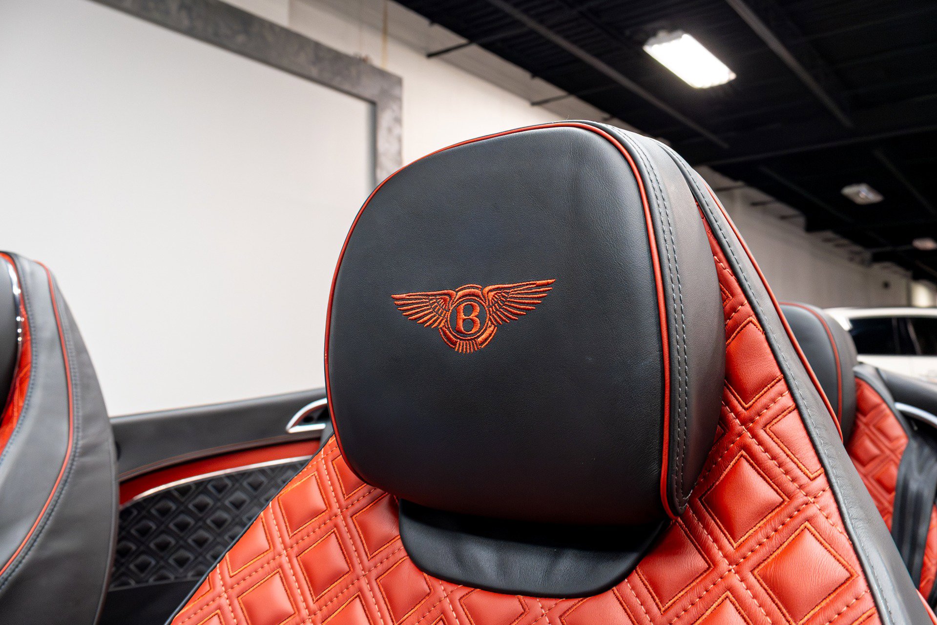 Used 2020 Bentley Continental GT image 9