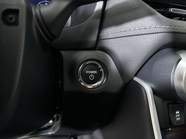 Used 2023 Toyota RAV4 Limited AWD/4WD image 17