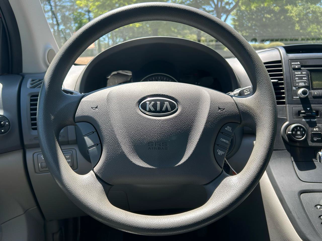 Used 2009 Kia Sedona LX w/ PWR Pkg FWD image 31