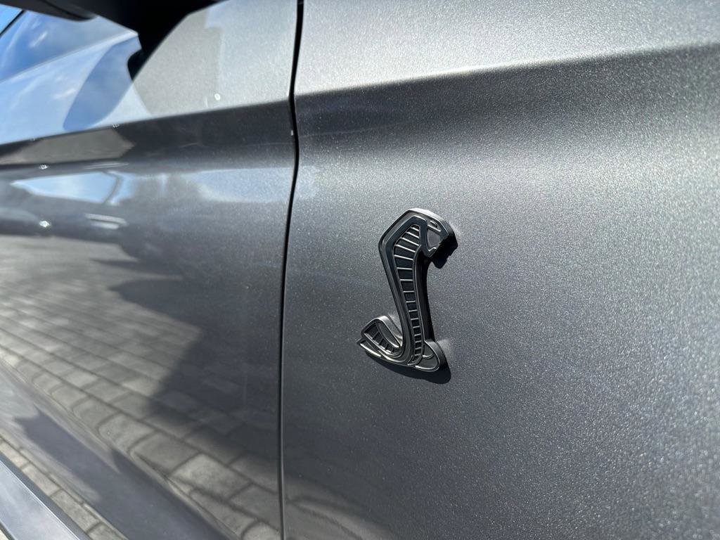 Used 2021 Ford Mustang Shelby GT500 w/ Technology Package image 13