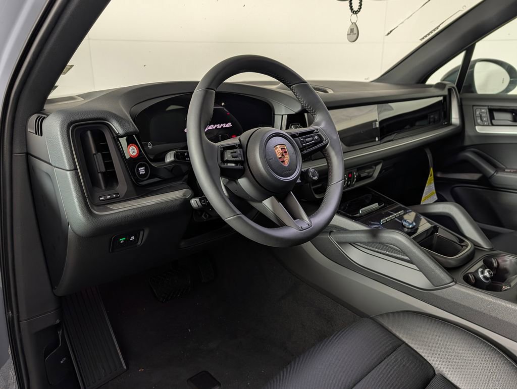 New 2026 Porsche Cayenne AWD/4WD image 4