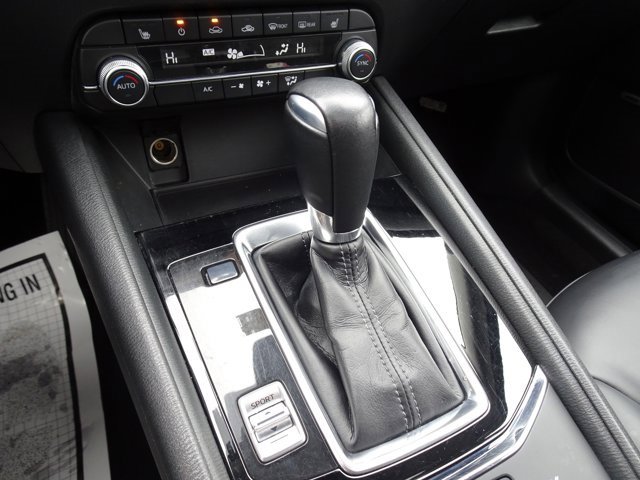 Used 2020 MAZDA CX-5 Touring image 18