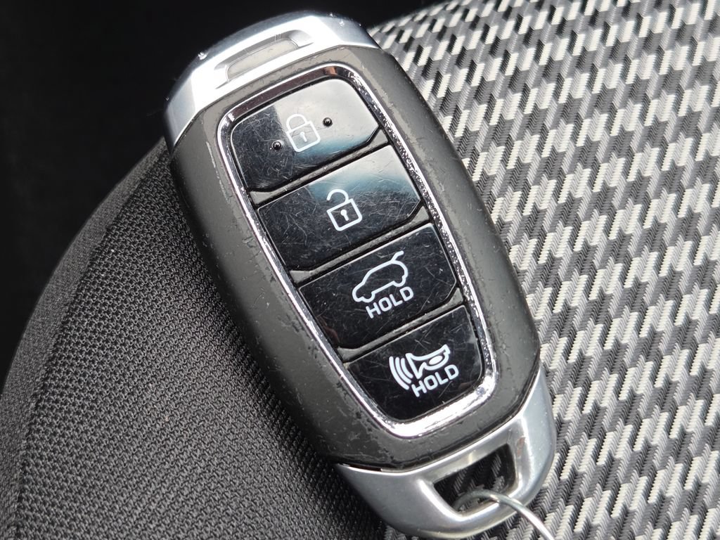 Used 2020 Hyundai Kona SEL Plus AWD/4WD image 38