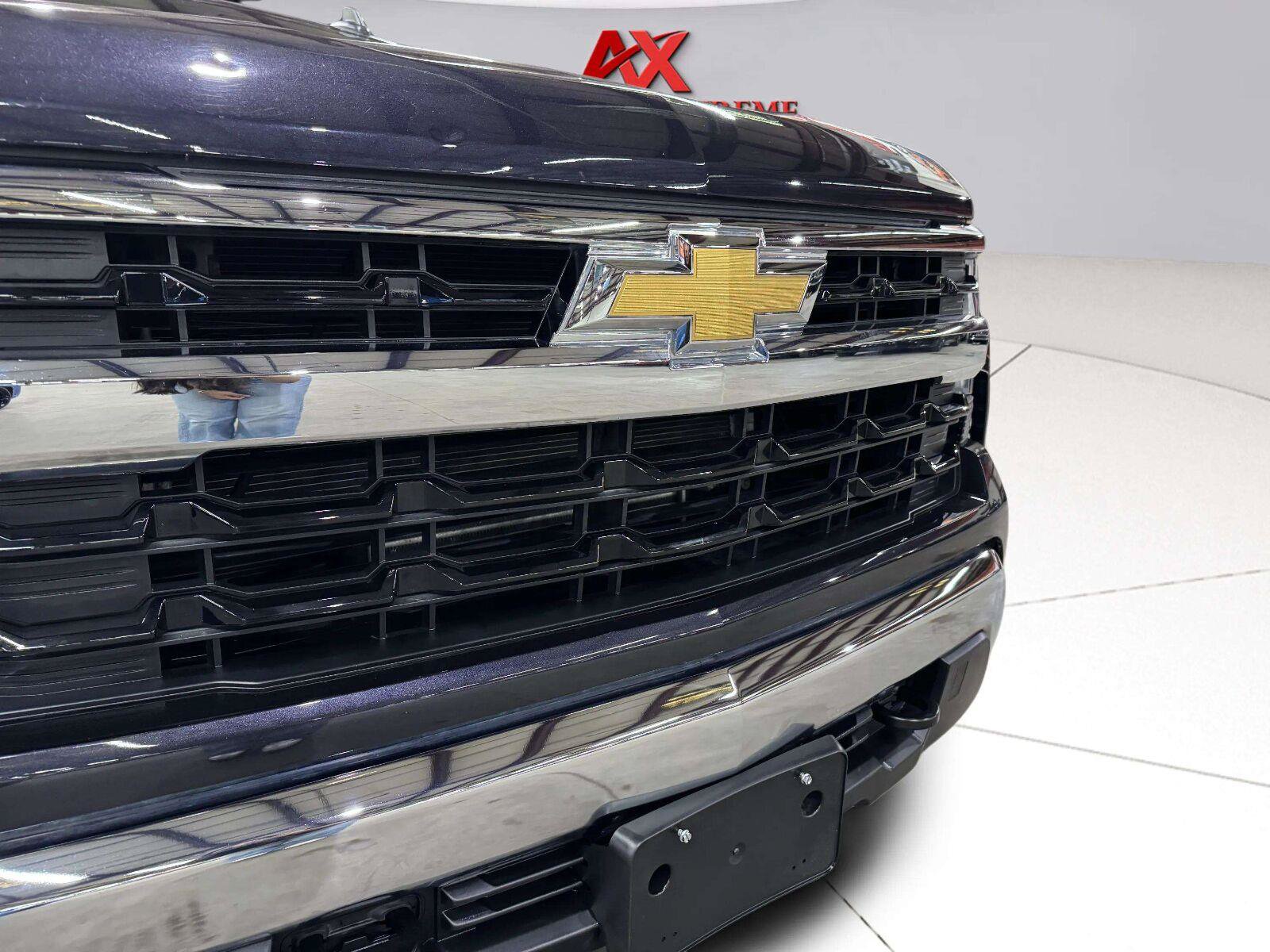 Used 2023 Chevrolet Silverado 1500 LT AWD/4WD image 10