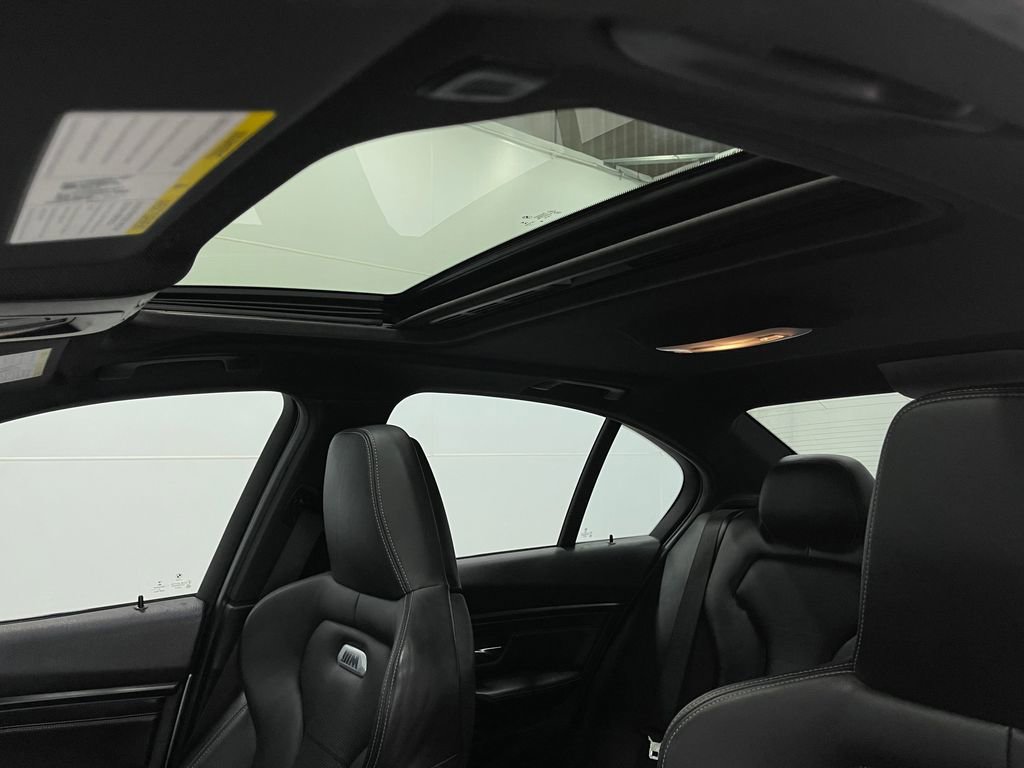 Used 2015 BMW M3 image 12