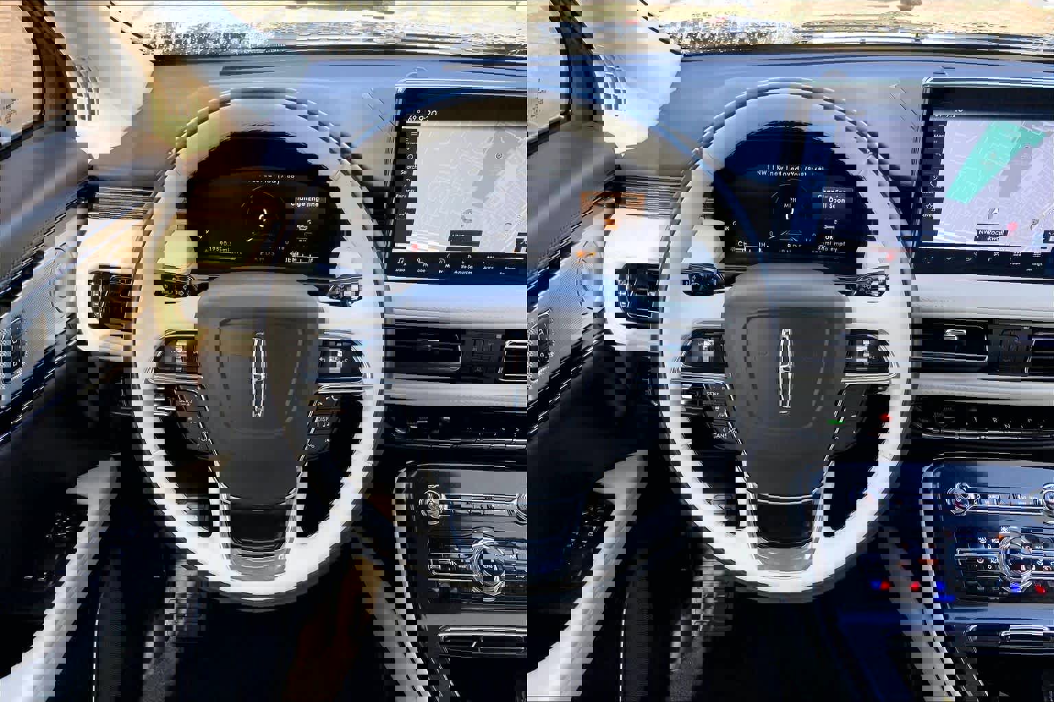 Used 2023 Lincoln Nautilus Black Label image 6